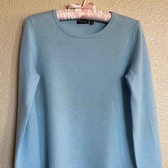 Cashmere sweater - Picture 1 of 3